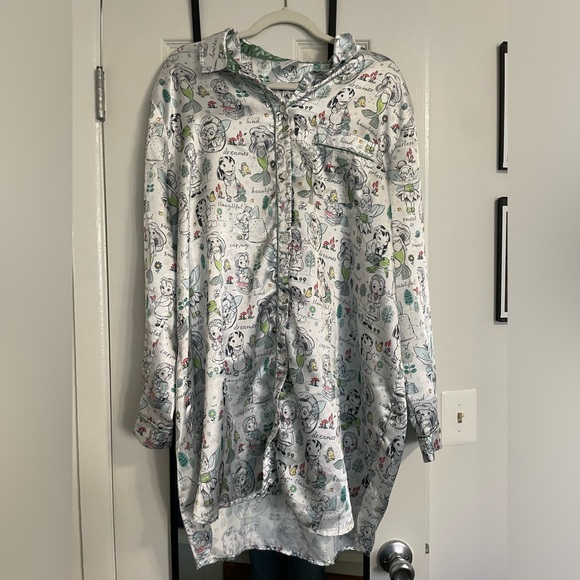 Disney Other - Disney sleep shirt